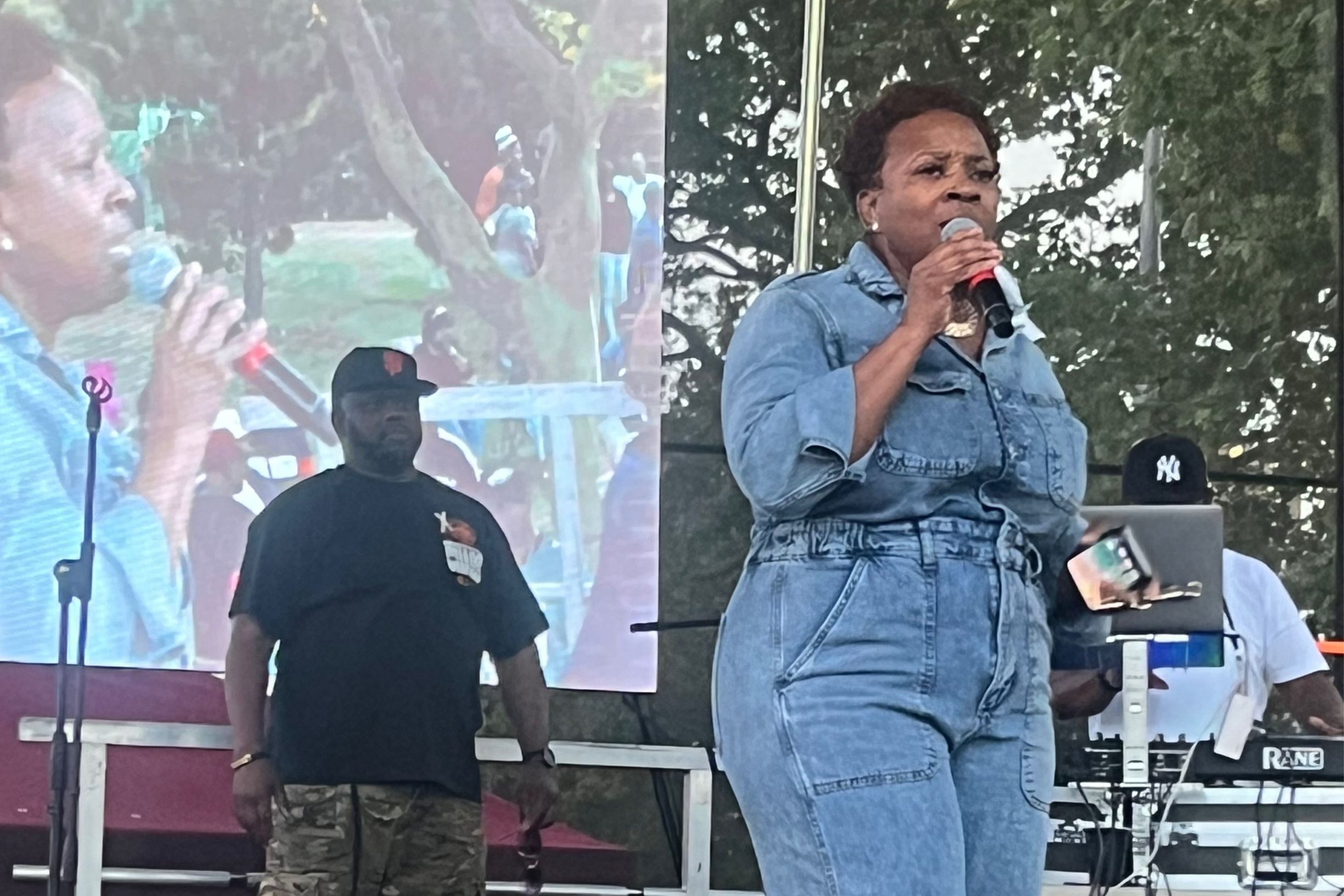 Nikki Lucas at Live Concert in ENY 2024