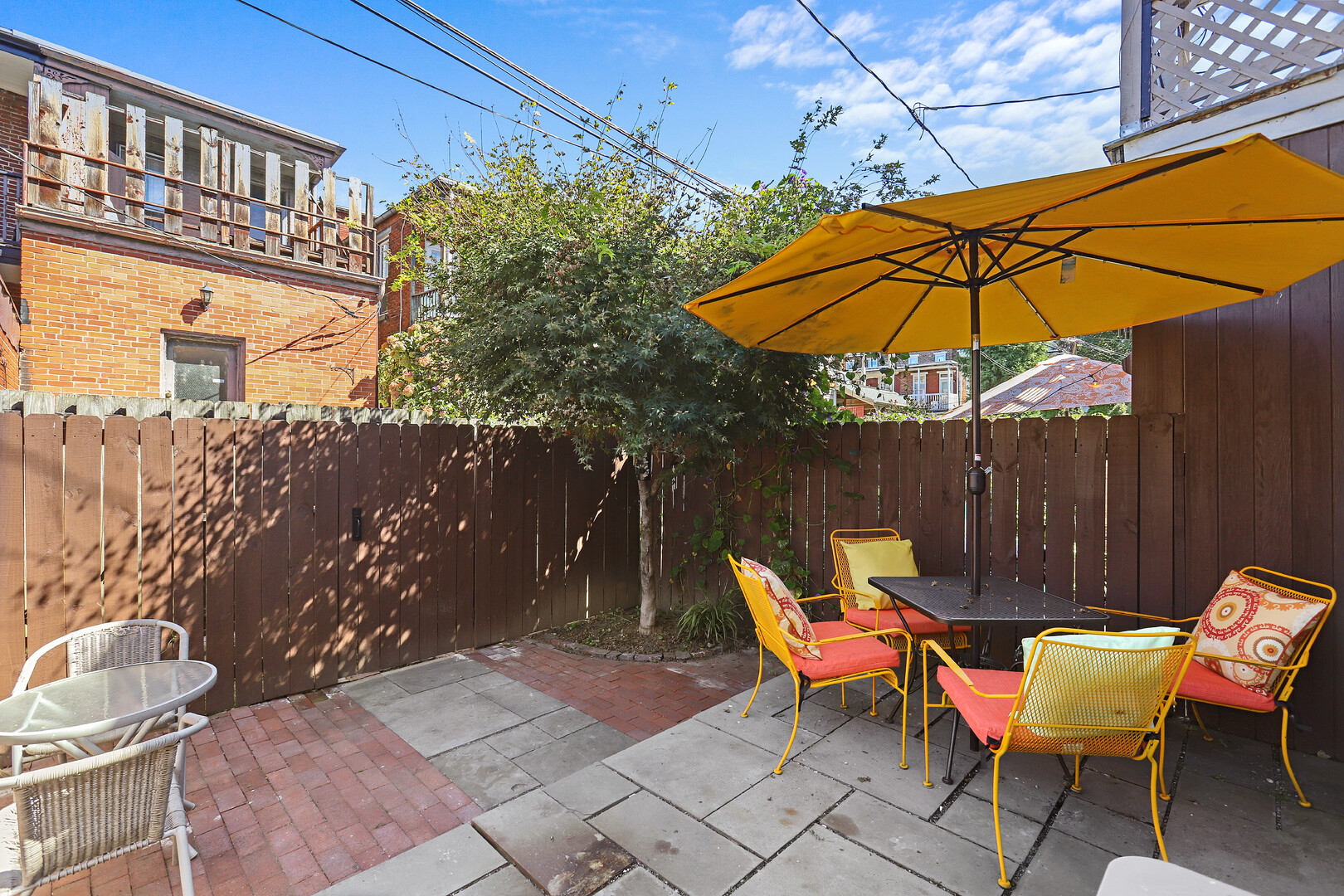 Single Family Home in Midtown Harrisburg - 3 bedroom, 2 bathroom, backyard
